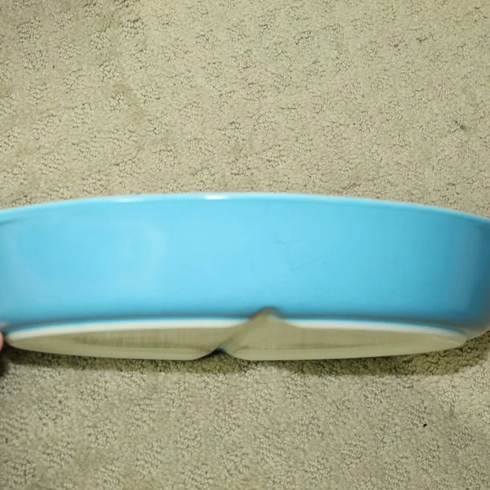 Vintage Pyrex 063 Divided 1 Qt. Primary Blue Casserole - No Lid - EXCELLENT